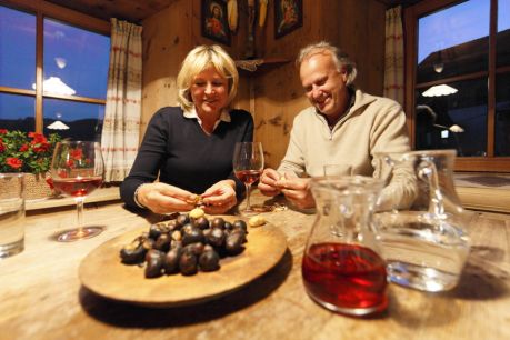 Święto wina i kasztanów na farmach Roter Hahn