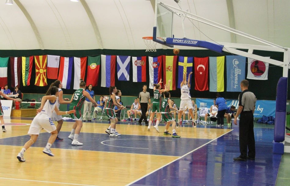 Foto. Jerzy Niemociński, Albena.bg 23