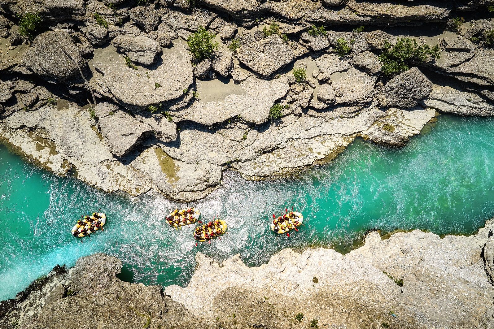 Rafting na rzece Vjosa z Rego Bis, foto. Rego-Bis