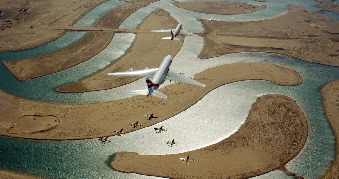 Parada lotnicza z okazji święta narodowego Zjednoczonych Emiratów Arabskich, Foto. Emirates Airline - 5