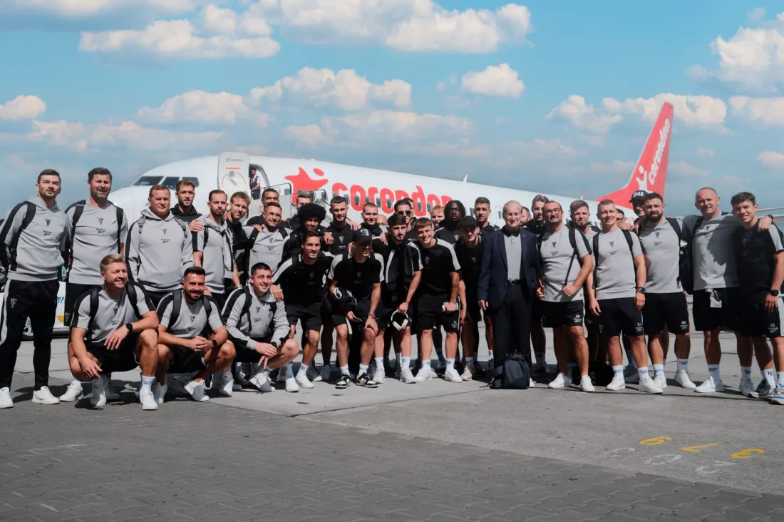 GÓRNIK ZABRZE, Foto. Corendon Airlines